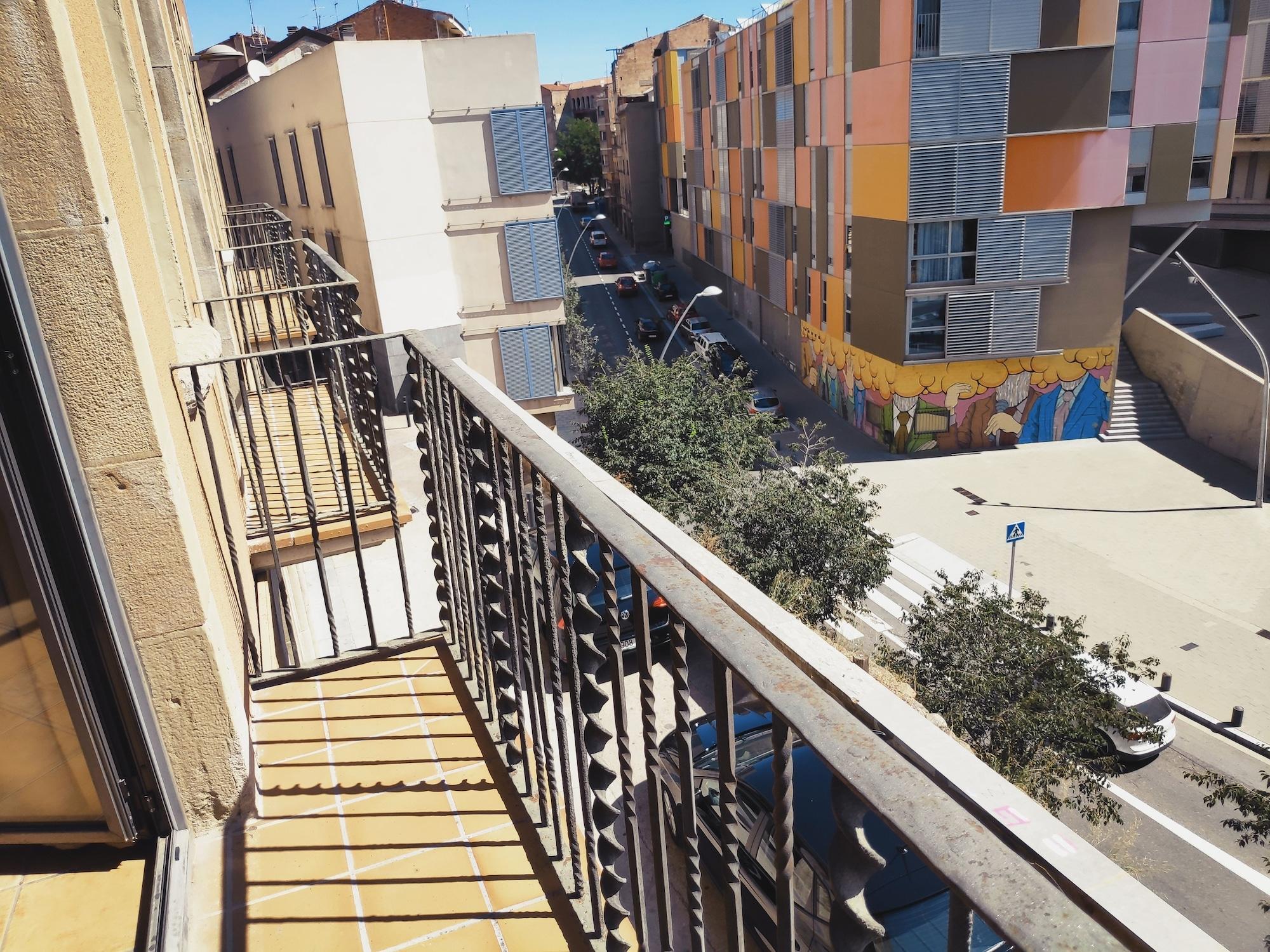 מנרסה Urbi Apartments מראה חיצוני תמונה