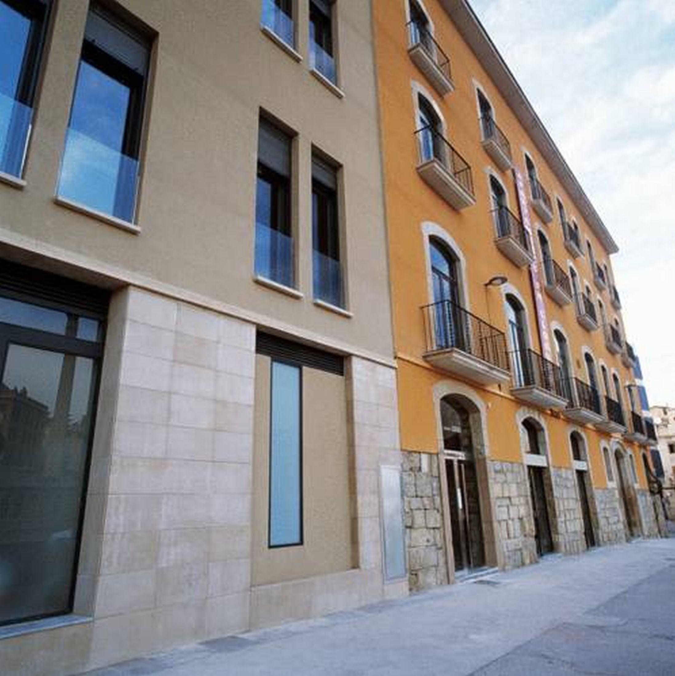 מנרסה Urbi Apartments מראה חיצוני תמונה