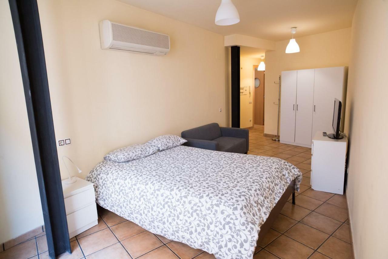 מנרסה Urbi Apartments מראה חיצוני תמונה